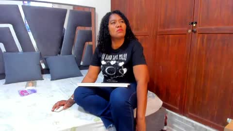 Shopiia88 online show from 03/26/26, 02:00