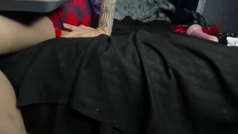 sophi online show from 02/19/25, 08:01