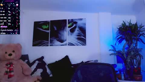 Sophie Sweet online show from 09/25/25, 01:48