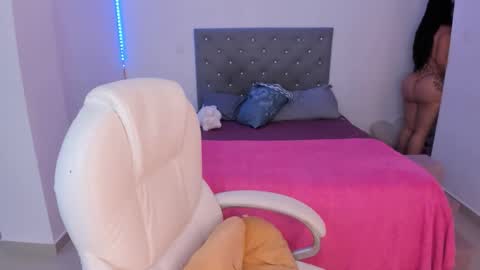 Snapshot of sophybunny69 chatting on 04/05/26, 08:50 Sophy Bunny online show from 04/05/26, 08:50