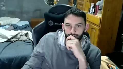 Snapshot of soquete123 chatting on 04/06/26, 10:44 soquete123 online show from 04/06/26, 10:44