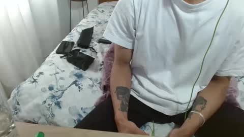 businessman online show from 11/09/25, 06:28