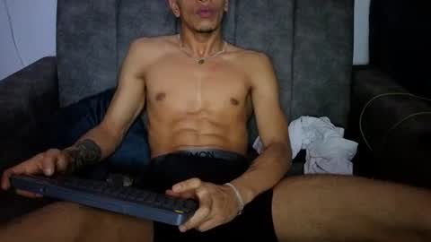 Snapshot of sornero777111 chatting on 05/28/26, 03:48 businessman online show from 05/28/26, 03:48