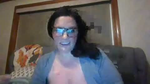 NaughtyMommy online show from 01/02/25, 12:45
