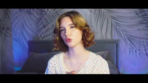 sylene online show from 11/30/25, 03:49