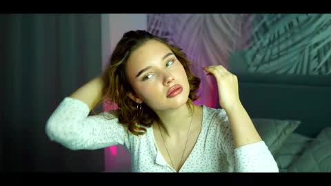 sylene online show from 12/02/25, 03:18