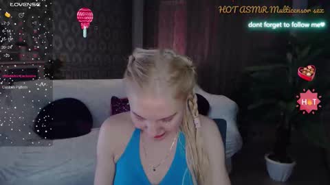 Snapshot of soul_liza chatting on 09/10/25, 04:56 Lisa online show from 09/10/25, 04:56