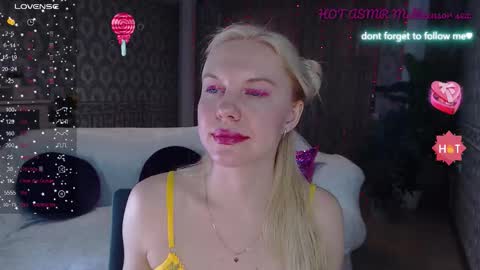 Snapshot of soul_liza chatting on 09/12/25, 02:44 Lisa online show from 09/12/25, 02:44