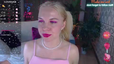Snapshot of soul_liza chatting on 10/09/25, 05:05 Lisa online show from 10/09/25, 05:05