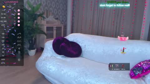 Lisa online show from 01/13/26, 04:18