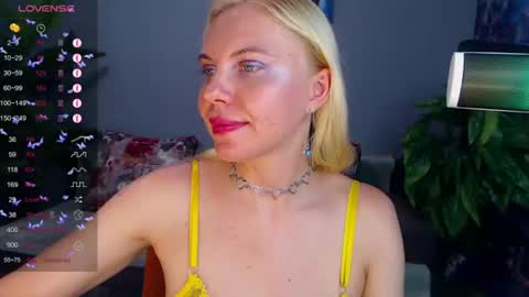 Snapshot of soul_liza chatting on 06/25/26, 05:12 Lisa online show from 06/25/26, 05:12