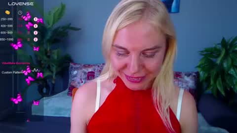 Snapshot of soul_liza chatting on 07/10/26, 05:01 Lisa online show from 07/10/26, 05:01