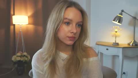 Anna online show from 03/17/26, 01:25