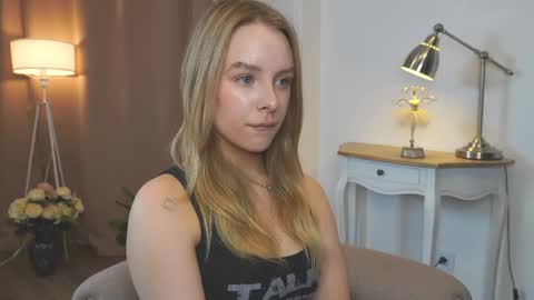 Anna online show from 04/03/26, 01:53