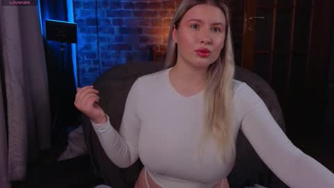 soulmeinme online show from 11/12/25, 08:48