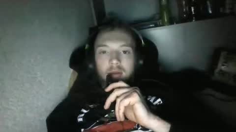 soumi854640 online show from 11/25/25, 10:10