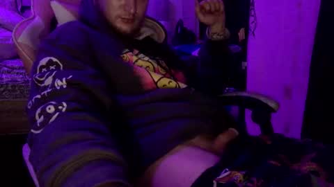 Snapshot of soupyyyyy chatting on 12/01/25, 07:13 soupyyyyy online show from 12/01/25, 07:13