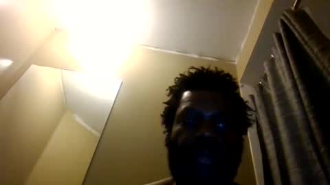 Snapshot of source1012 chatting on 11/13/25, 02:16 source1012 online show from 11/13/25, 02:16