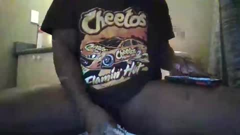 Snapshot of source1012 chatting on 11/26/25, 12:28 source1012 online show from 11/26/25, 12:28