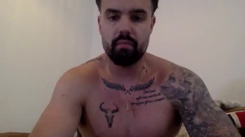 sourpineappleice online show from 05/12/26, 04:59