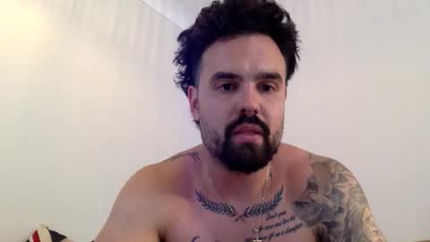 sourpineappleice online show from 05/14/26, 07:59