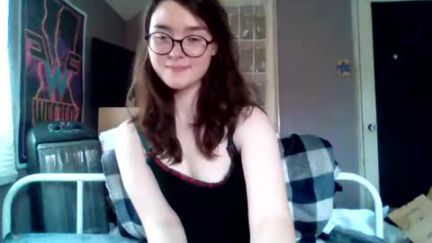 Snapshot of soursou chatting on 12/26/24, 05:40 sours online show from 12/26/24, 05:40