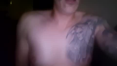 Snapshot of southboy2410 chatting on 10/16/25, 11:28 southboy2410 online show from 10/16/25, 11:28