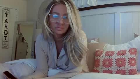 Your Barbii online show from 12/29/24, 11:40