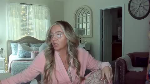 Your Barbii online show from 01/31/25, 02:17