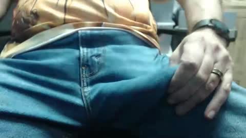 Snapshot of southerncock8 chatting on 02/20/26, 04:07 KIT online show from 02/20/26, 04:07