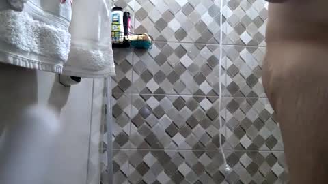 Snapshot of souzabig chatting on 09/21/25, 06:04 souzabig online show from 09/21/25, 06:04