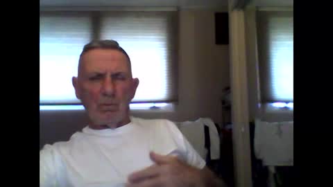 sox1957 online show from 12/17/25, 08:48