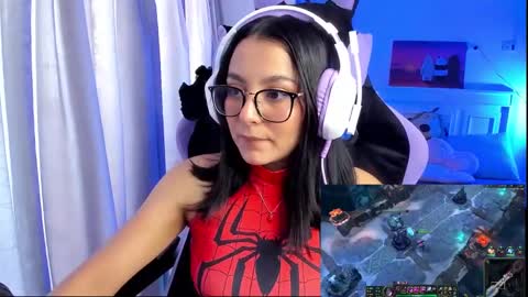 Snapshot of soy___lili chatting on 01/13/25, 09:31 Lili online show from 01/13/25, 09:31