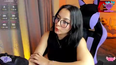 Snapshot of soy___lili chatting on 02/26/25, 11:26 Lili online show from 02/26/25, 11:26