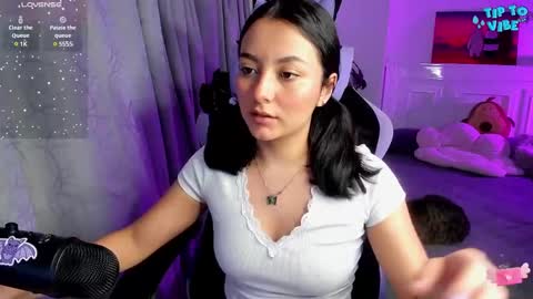 Snapshot of soy___lili chatting on 03/08/25, 11:39 Lili online show from 03/08/25, 11:39