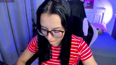 Snapshot of soy___lili chatting on 09/10/25, 11:49 Lili online show from 09/10/25, 11:49