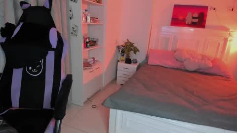 Snapshot of soy___lili chatting on 09/29/25, 11:31 Lili online show from 09/29/25, 11:31