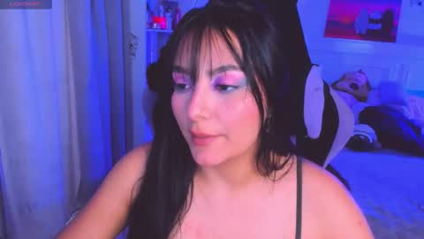 Snapshot of soy___lili chatting on 12/13/25, 10:26 Lili online show from 12/13/25, 10:26