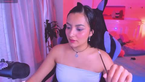 Lili online show from 02/08/26, 10:13