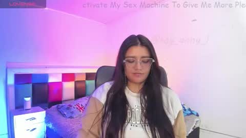 Snapshot of soy_anny_777 chatting on 05/27/26, 04:53 ANNY online show from 05/27/26, 04:53