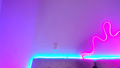 soy_camila_ online show from 01/23/25, 07:32