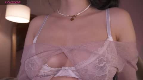Snapshot of soy_iris chatting on 05/26/26, 12:34 Irisita online show from 05/26/26, 12:34
