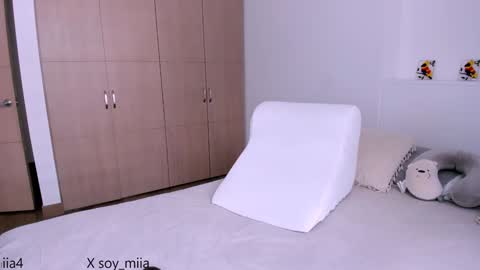 MIA online show from 01/27/25, 08:39