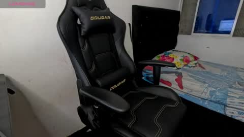 soy_samuel11 online show from 06/19/26, 12:26