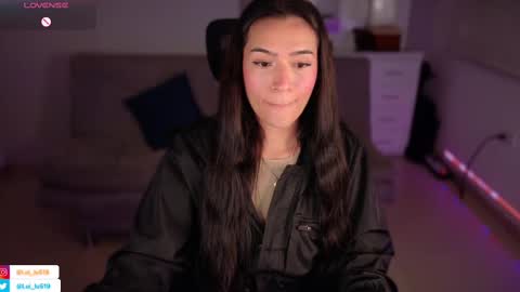 Luisa    online show from 02/27/25, 11:26