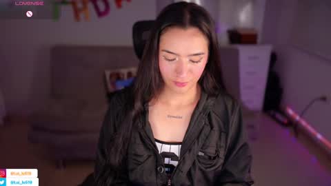 Luisa    online show from 03/12/25, 11:12