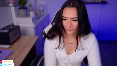 Luisa    online show from 09/11/25, 11:38