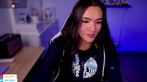 Luisa    online show from 09/21/25, 02:46