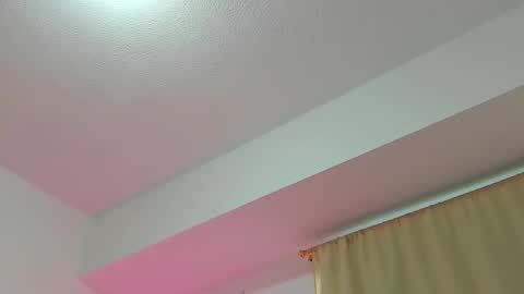 Snapshot of soyamandaa chatting on 10/27/25, 09:30 Instagram Soyamandaa 1 online show from 10/27/25, 09:30