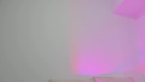 Snapshot of soyamandaa chatting on 11/02/25, 07:05 Instagram Soyamandaa 1 online show from 11/02/25, 07:05